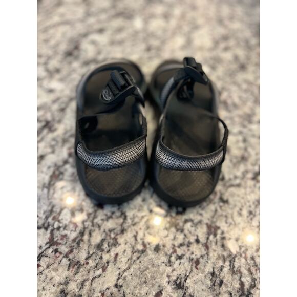 Chaco classic men’s sandals size 8 - Picture 4 of 12